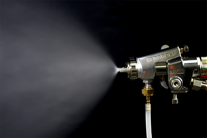 2米宽无纺布上喷溶剂