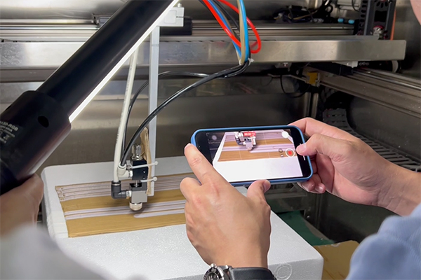 自动化喷漆找明丽喷枪